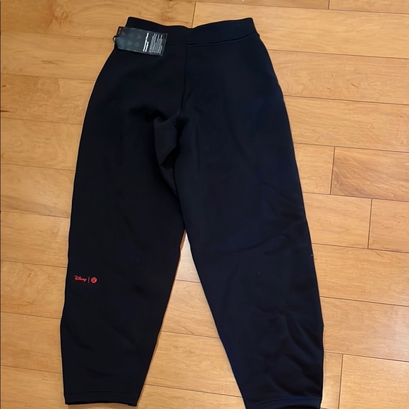 Lululemon Disney Black Joggers heavyweight fleece pants small - Picture 5 of 5